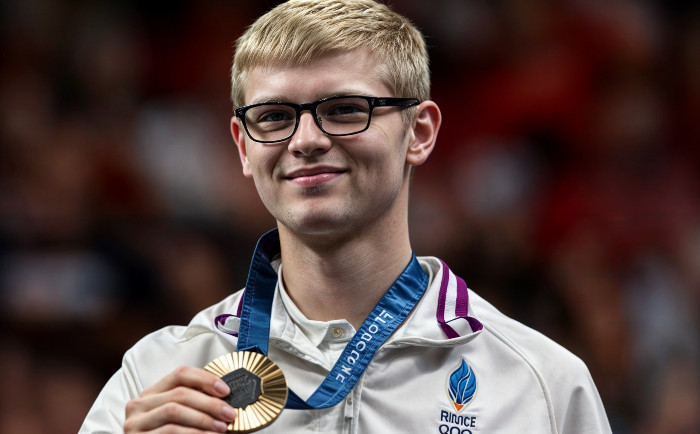 Félix Lebrun, 17 ans et déjà dans l'histoire : le prodige français décroche le bronze olympique en tennis de table