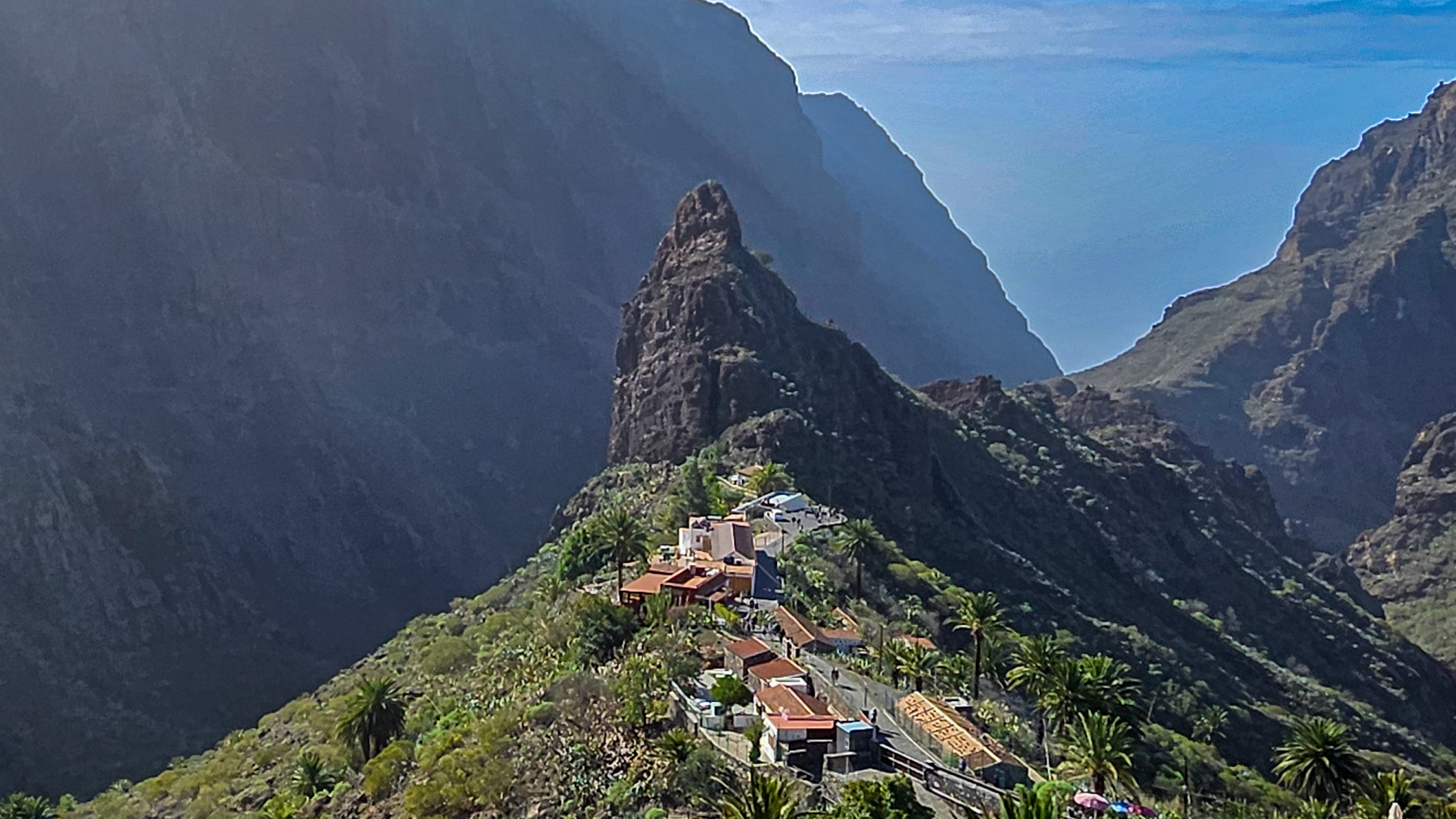 Le Machu Pichu...je plaisante mais j'y ai immédiatement pensé