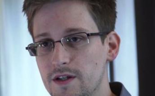 "Le FBI, la NSA et la CIA peuvent obtenir tout ce qu'ils veulent" Edward Snowden